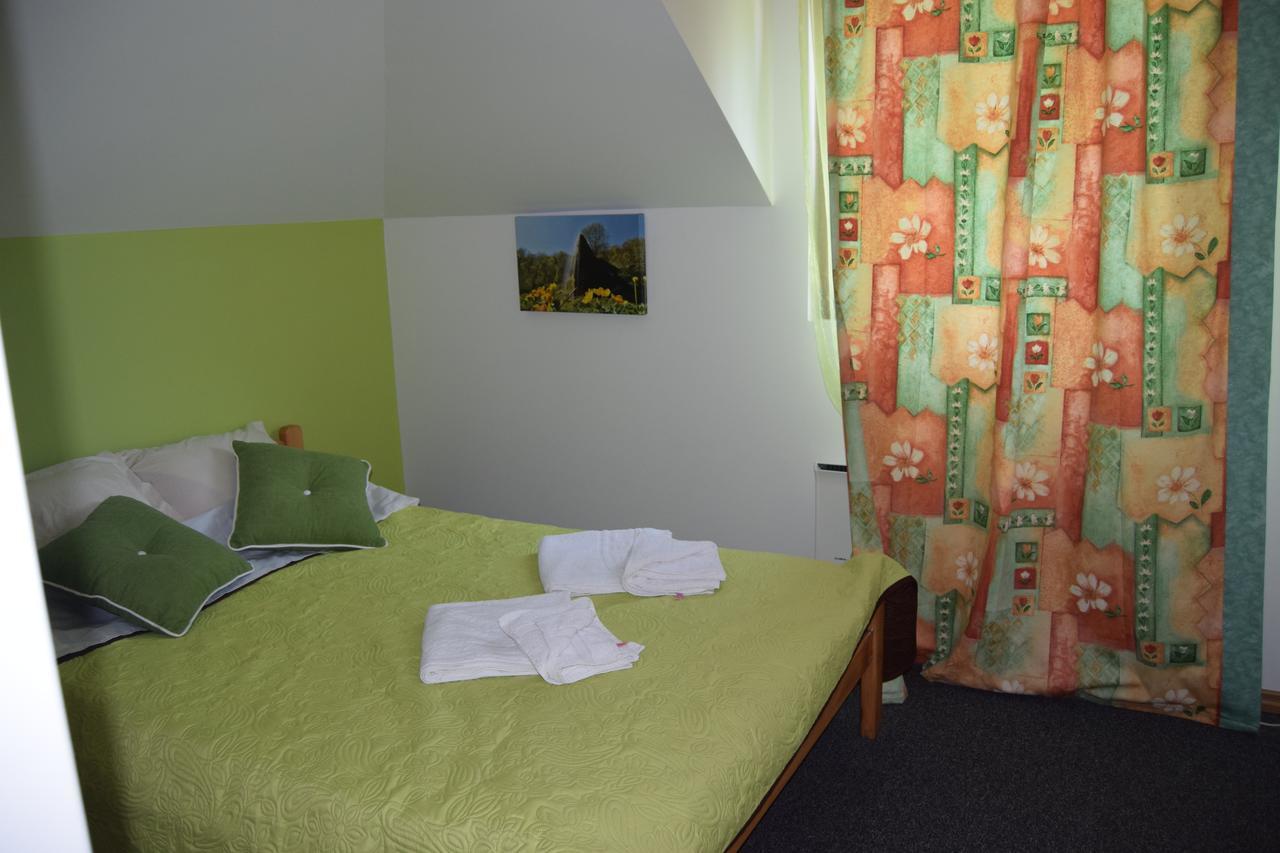 Motel Lepo Mesto Strmosten Exterior photo